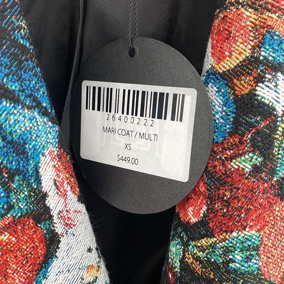 ALPHA60 Jacquard Mari Coat - Picture 5 of 7